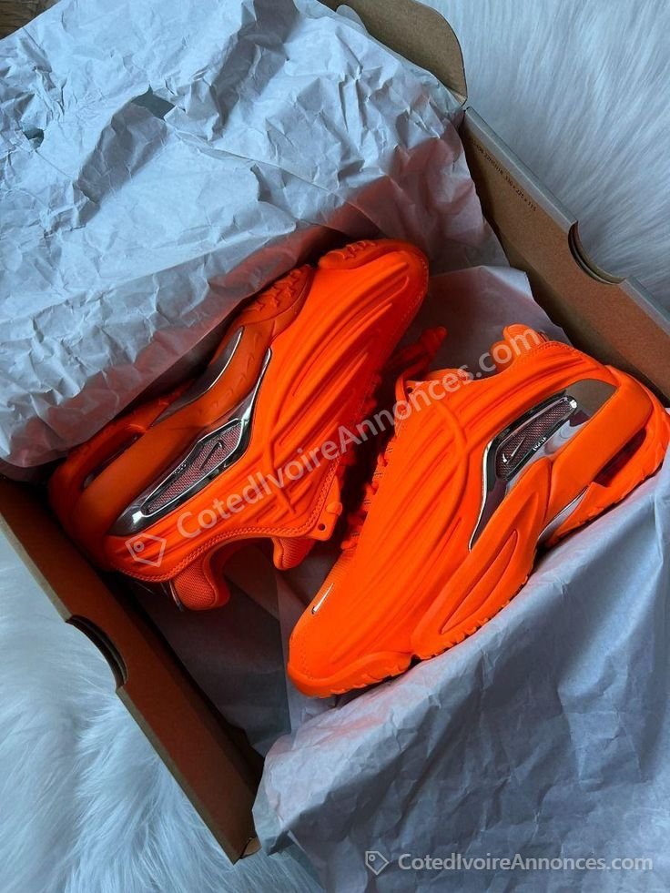 NIKE NOCTA ORANGE — Mode & Beauté à Abidjan