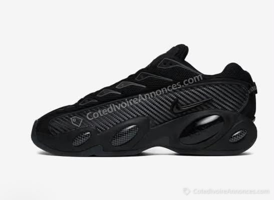 Nike NOCTA GLIDE à Abidjan