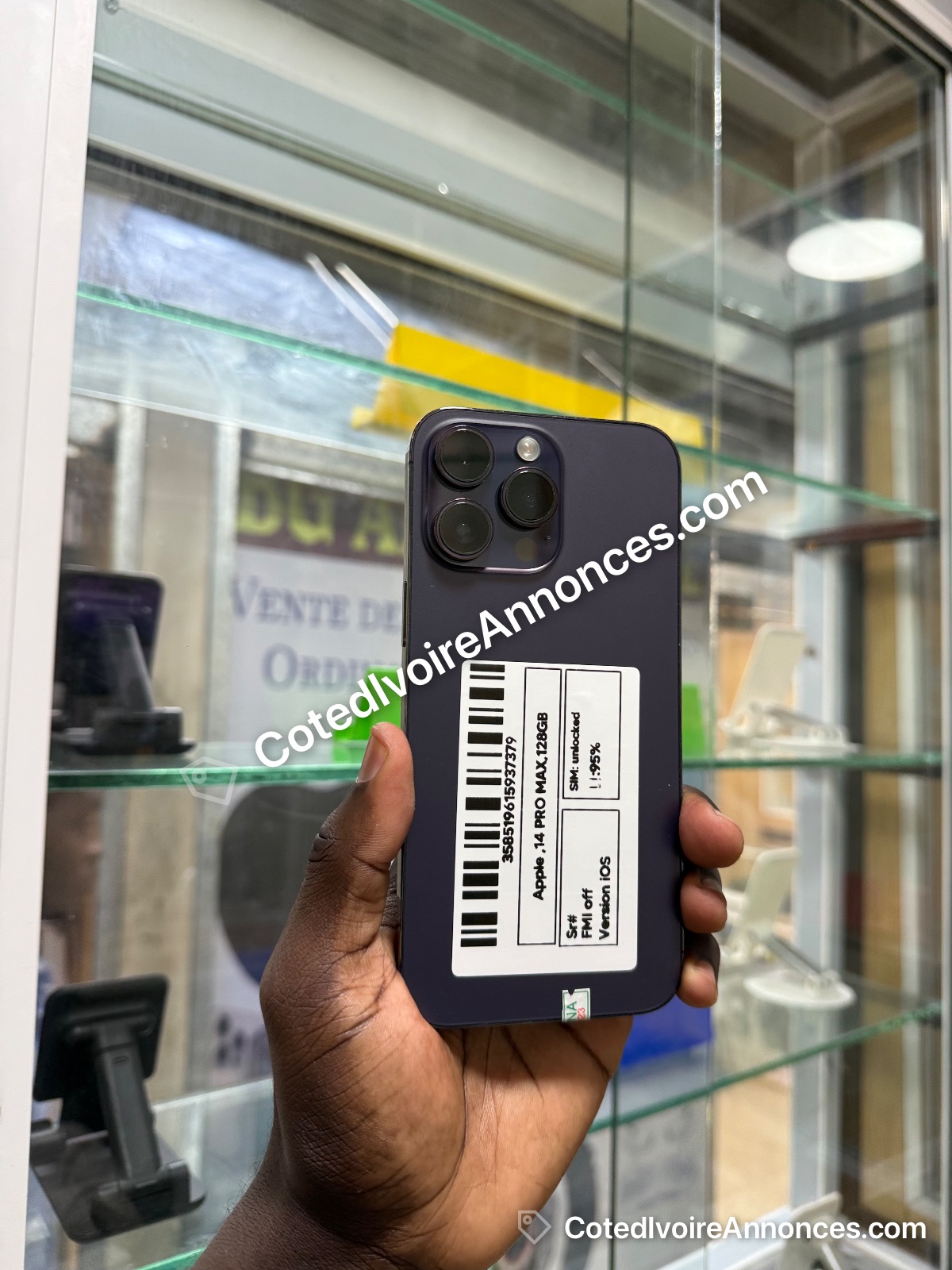 iPhone 14pro max casi neuf — Téléphones & Tablettes à Abidjan
