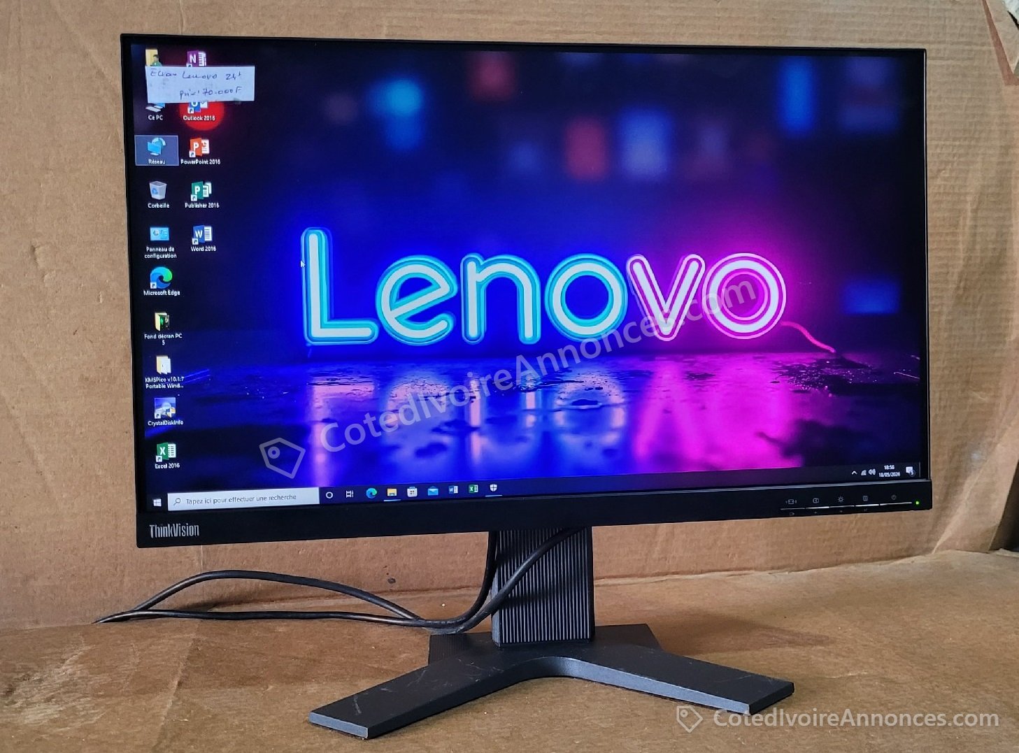 Ecran Lenovo 24 pouces FULLHD — Informatique à Abidjan