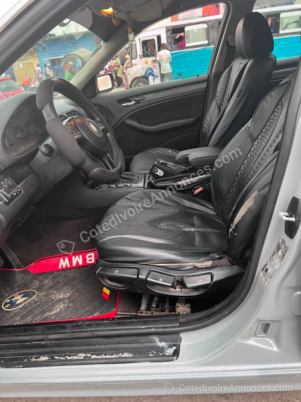 Voiture BMW E46 à Abidjan