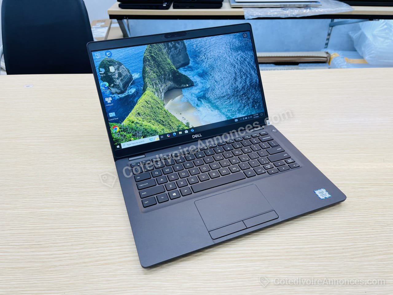 DELL Latitude 5300 Core i7 — Informatique à Abidjan