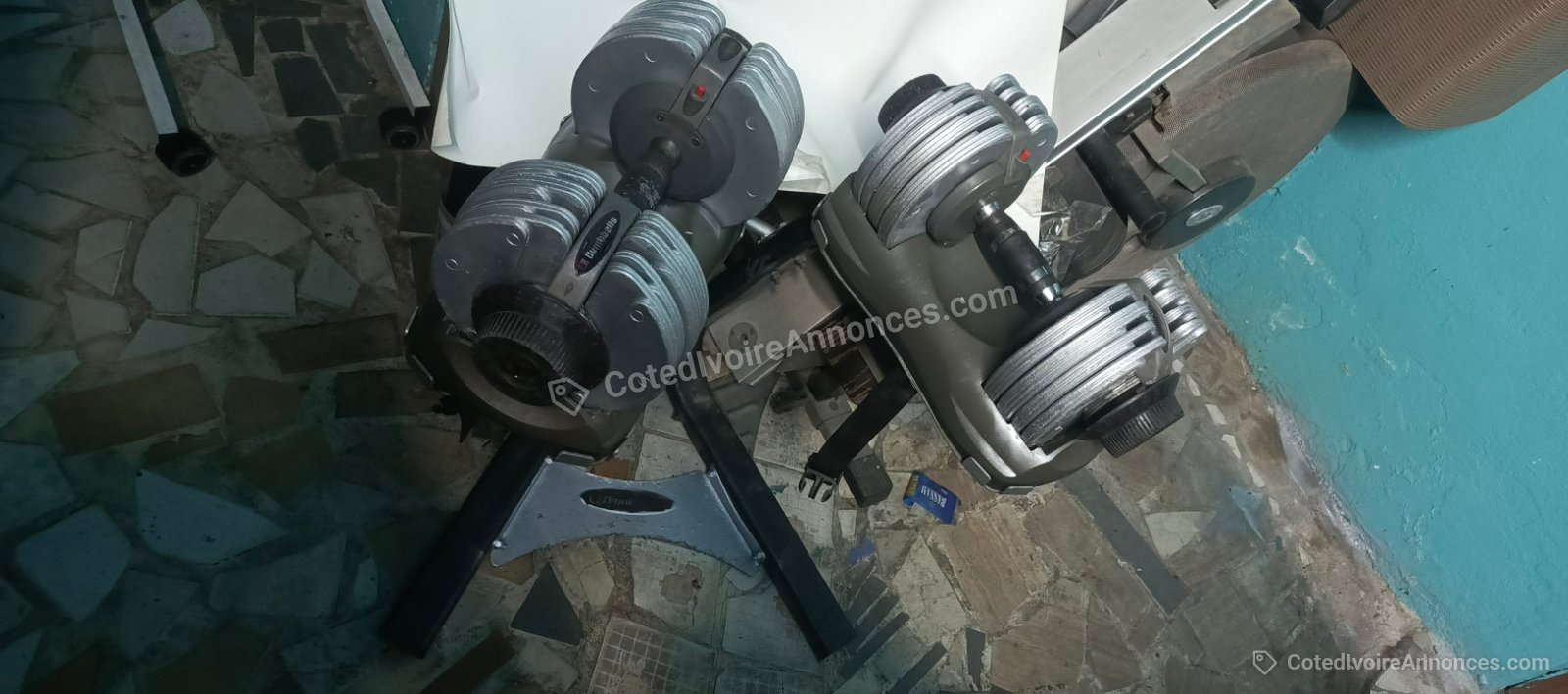 HALTÈRES RÉGLABLES de 5 à 32kg AZ DUMBELLS à Abidjan