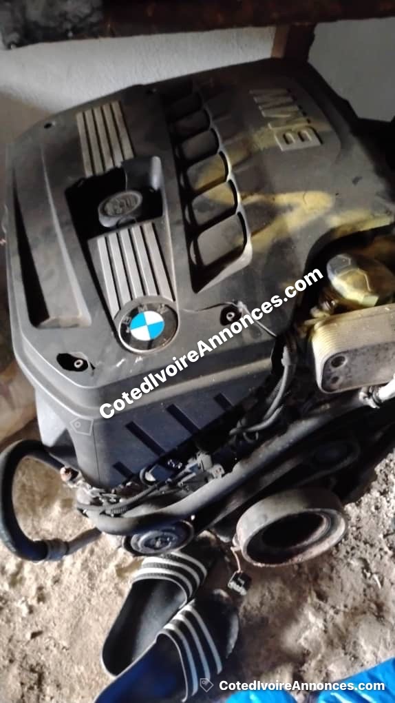 Moteur BMW X3 F25 disponible chez Sangare auto service — Véhicules à Bouaké