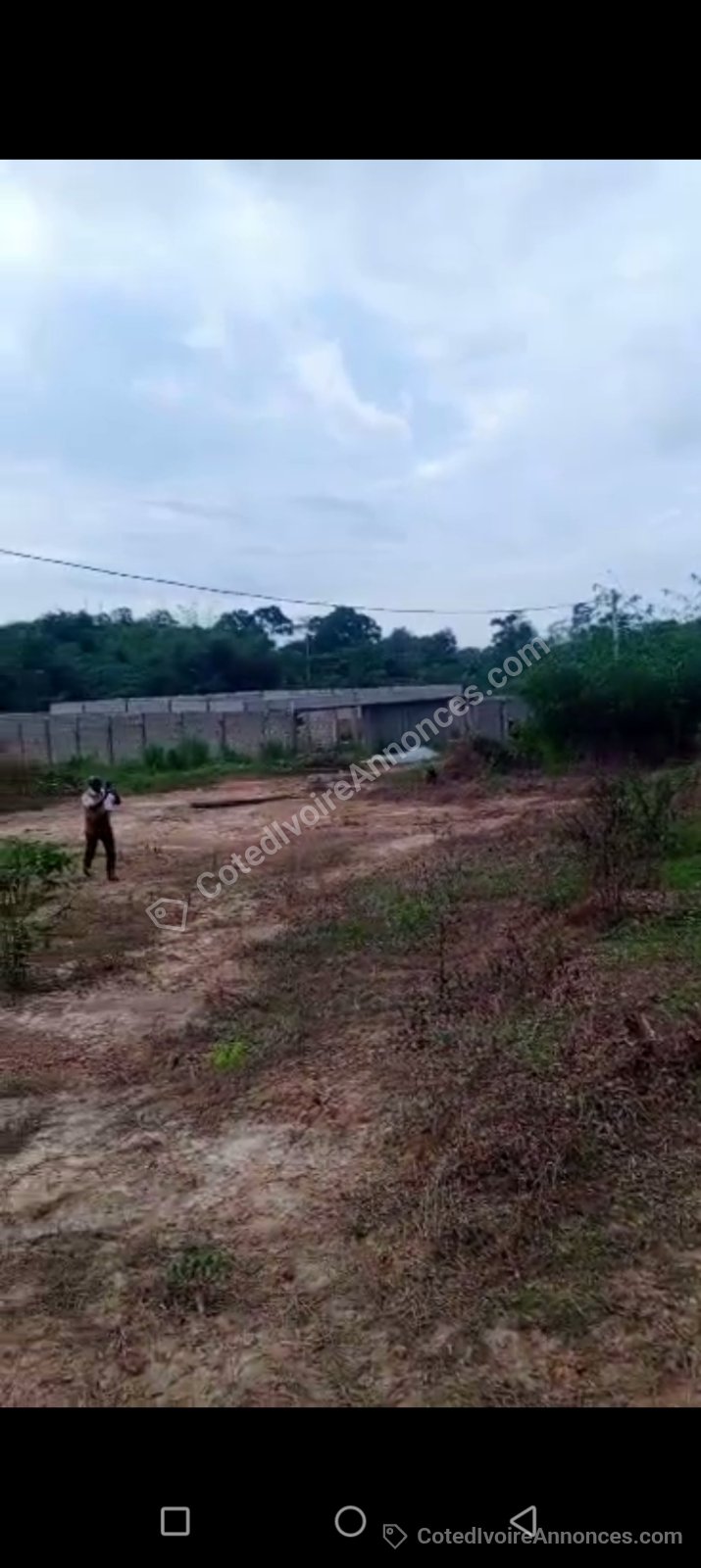 Vente d'un terrain à AGBOVILLE lotissement amakébou extension 1 à Abidjan