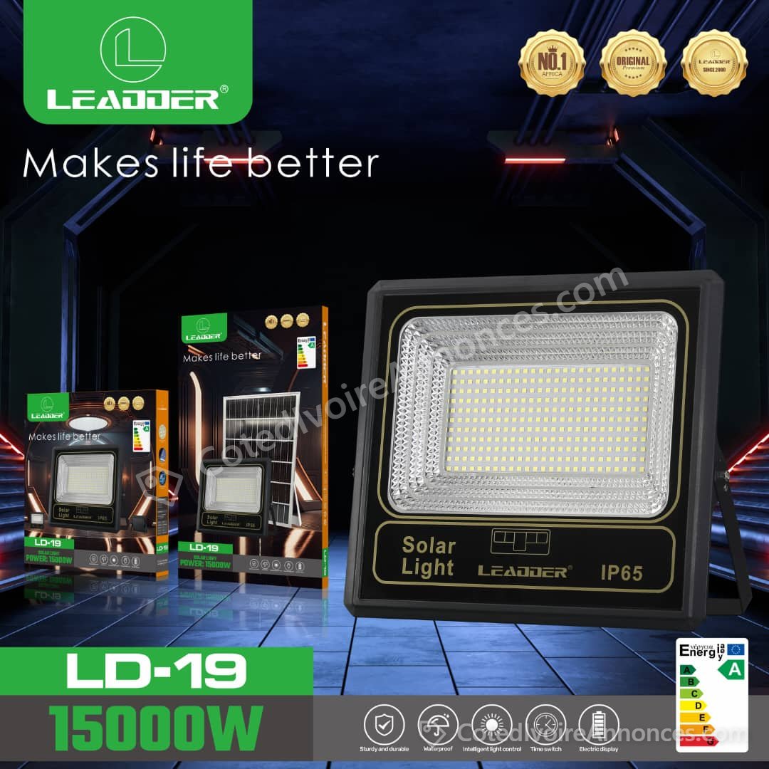 Lampadaire solaire LD-19 15000W à Abidjan