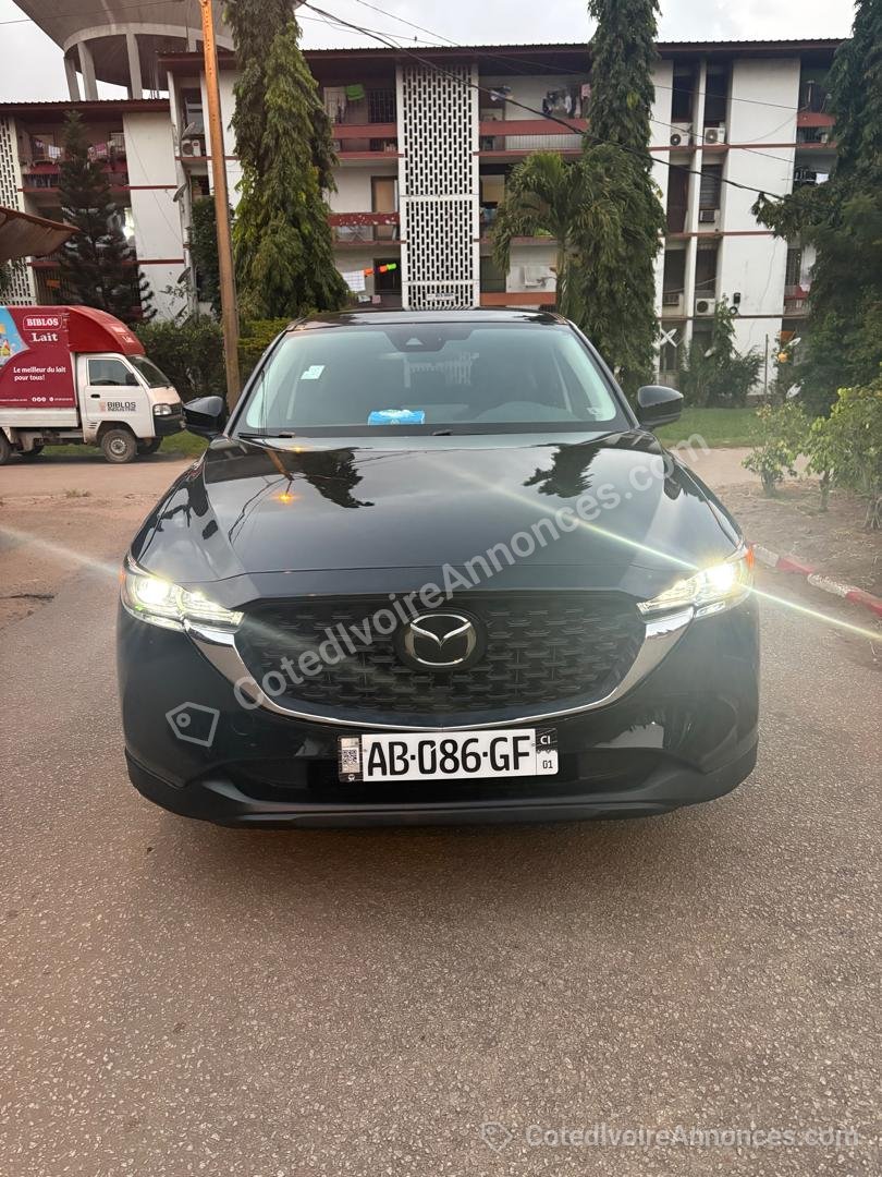 Mazda CX5 ANNÉE 2022, Occasion très propre à Abidjan