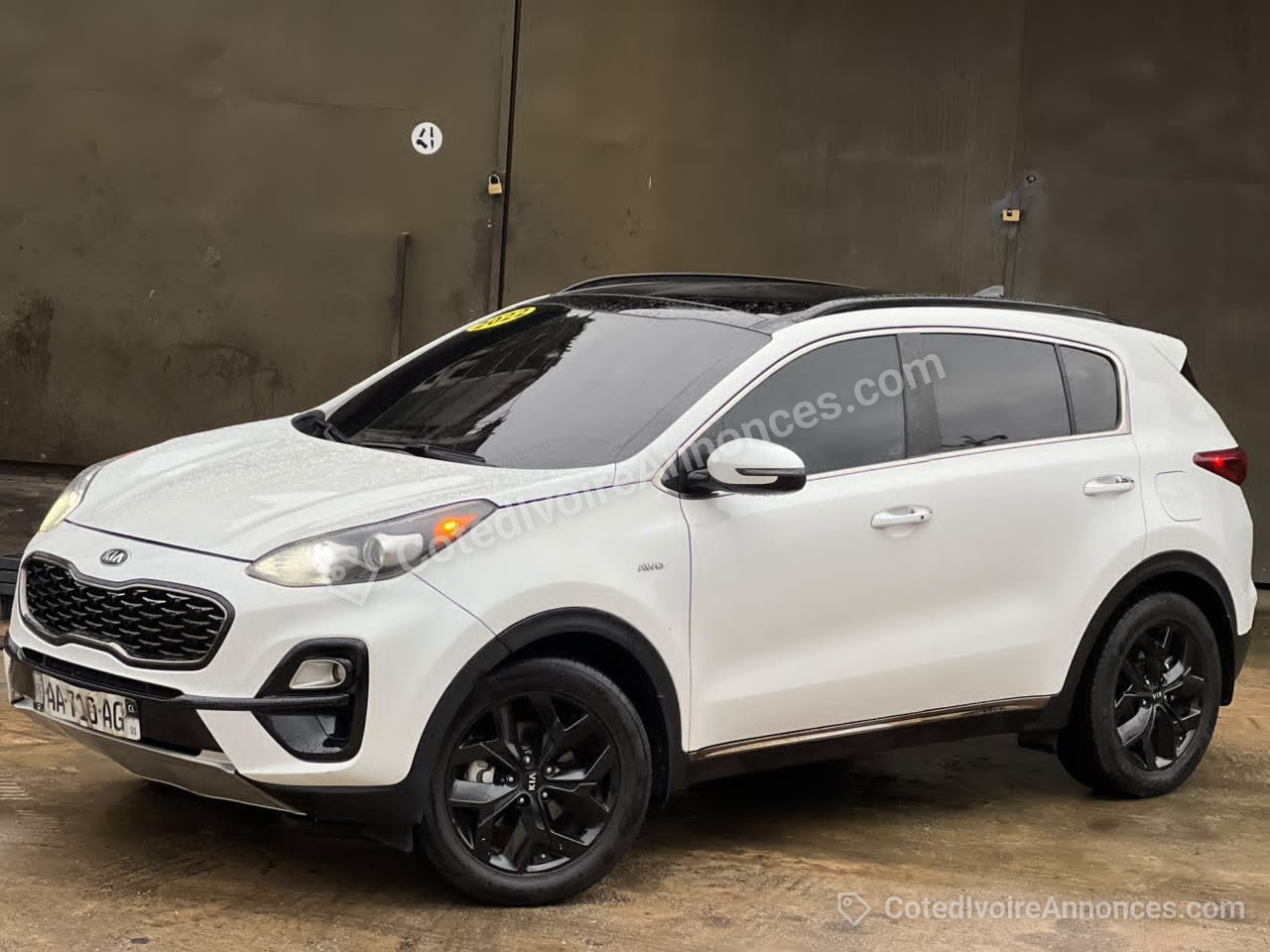 Kia Sportage Ex Année 2022 Full-option, État importé à Abidjan