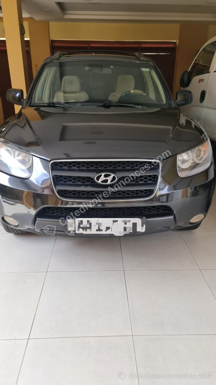 Hyundai Santa fe V6, Très propre — Véhicules à Grand-Bassam