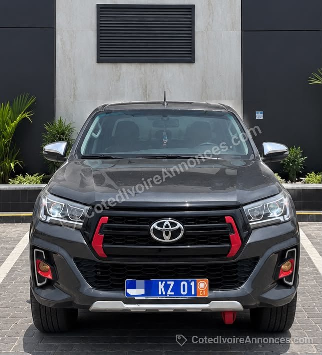 Toyota Hilux Année 2018, Occasion très propre — Véhicules à Abidjan
