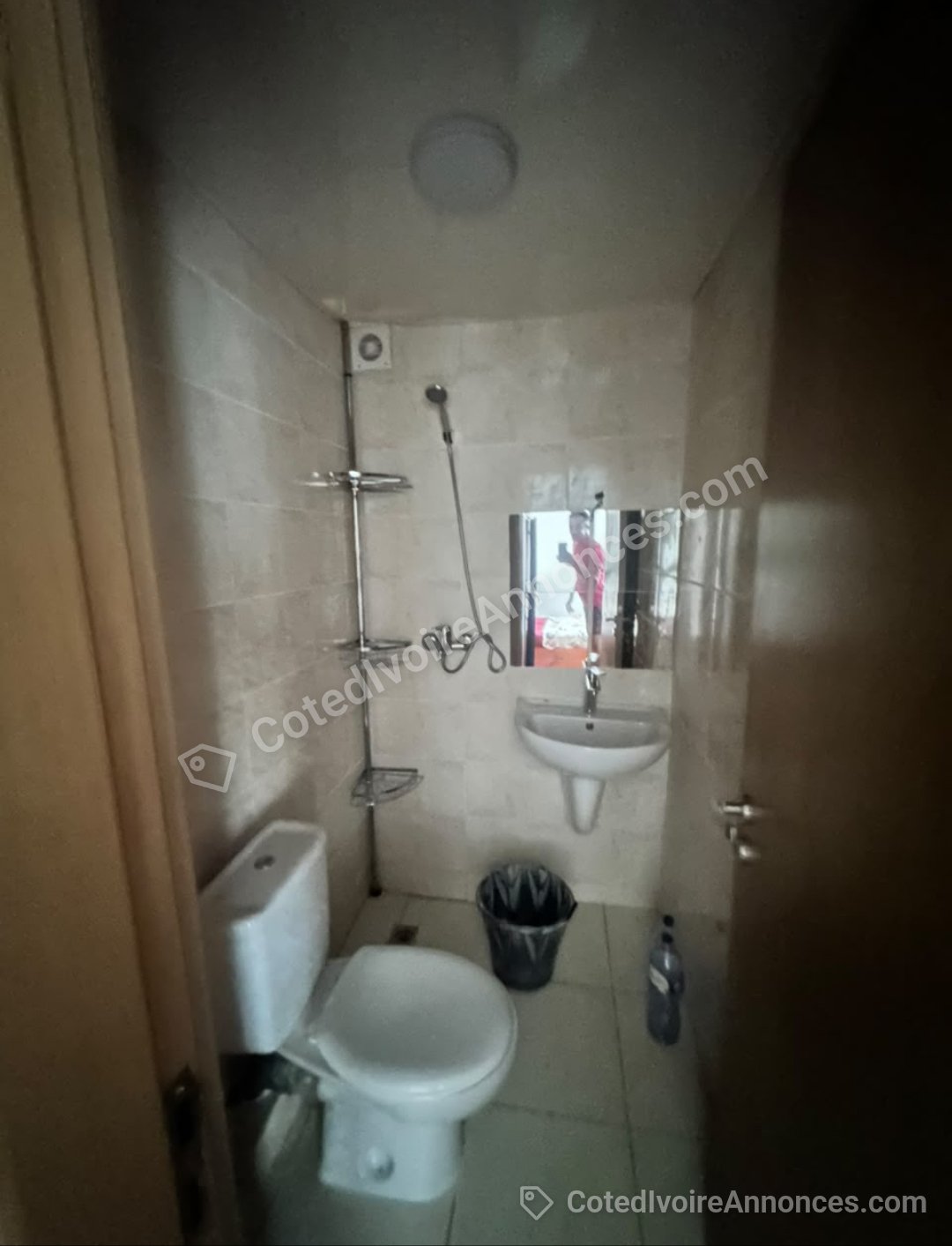 A louer appartement 4 pièces a Addoha Locodjro — Immobilier à Abidjan