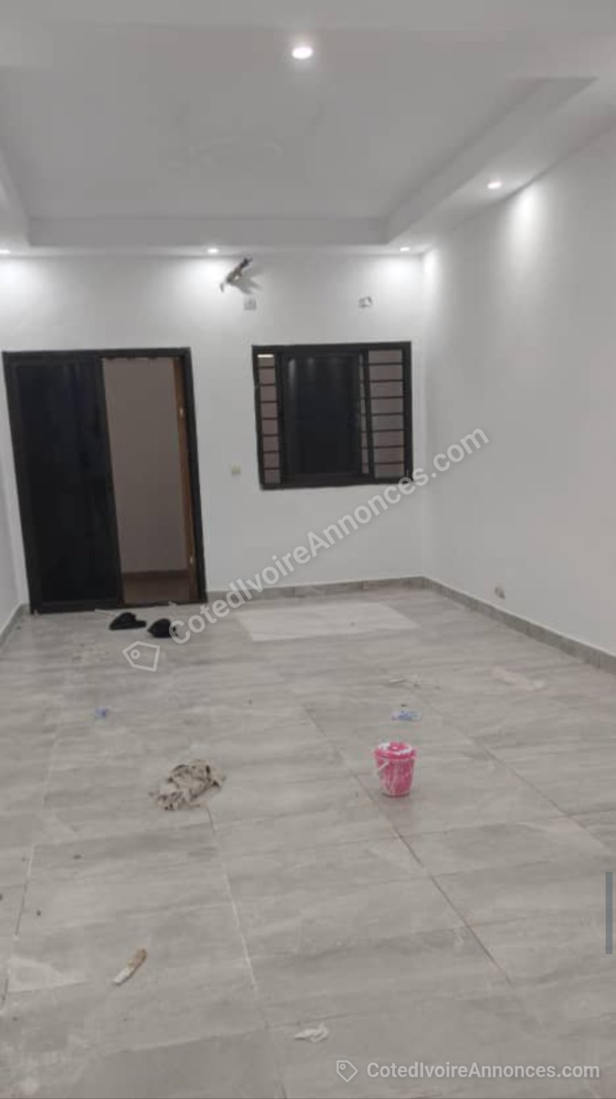Maison basse à la Riviera 4 à Abidjan