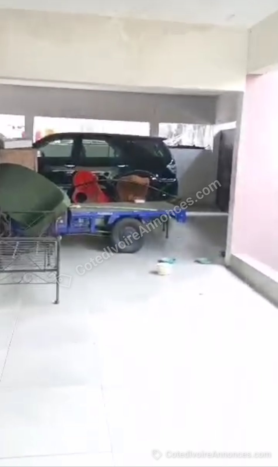 En vente une Villa à la Riviera 4 Ciad sur un terrain de 600 m2 à Abidjan