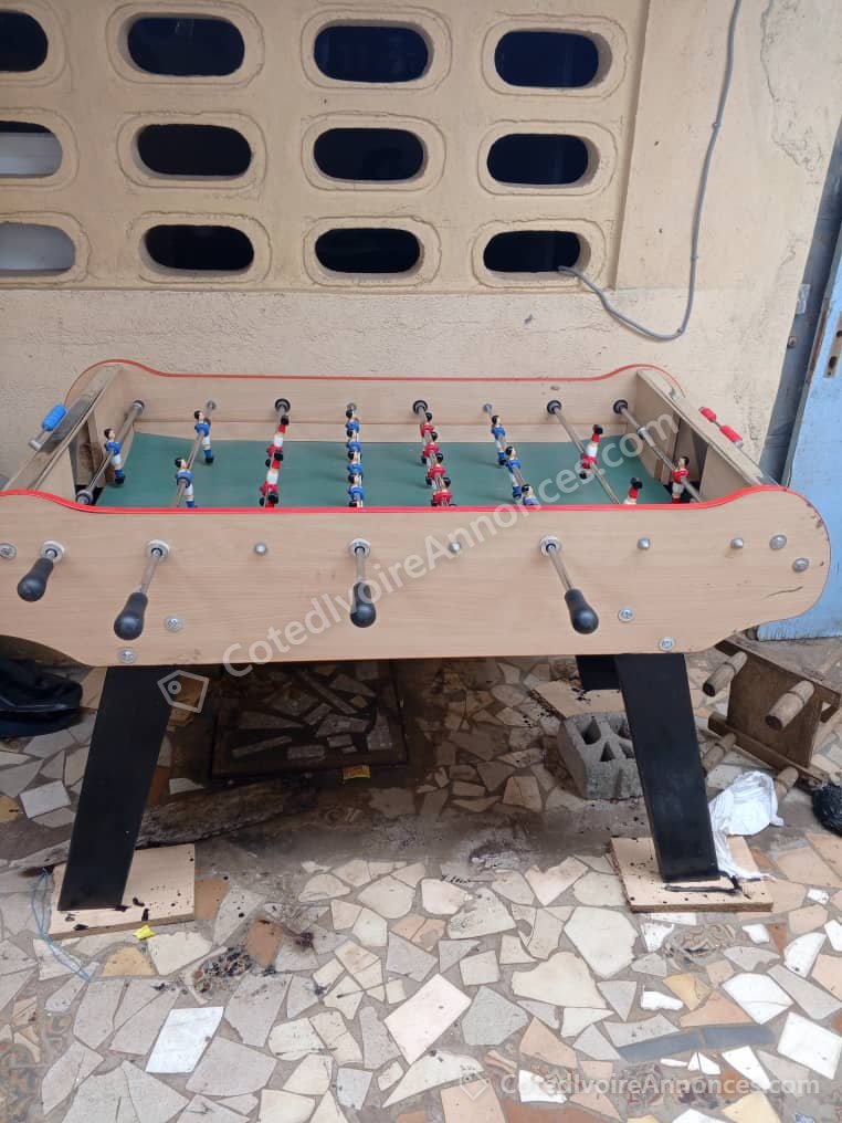 BABYFOOT domestique à Yamoussoukro