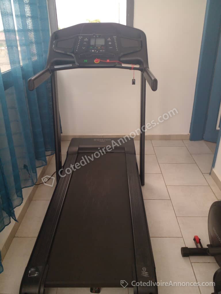 TAPIS DE COURSE connecte Marque DOMYOS modèle T900C à Yamoussoukro
