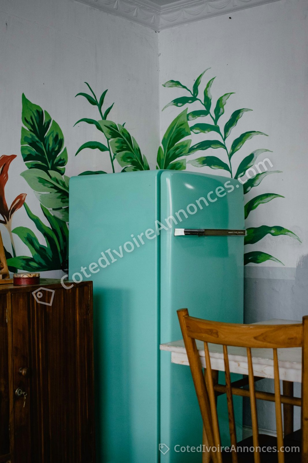 Congélateur bahut 300 L presque neuf — Maison & Jardin à Bouaké