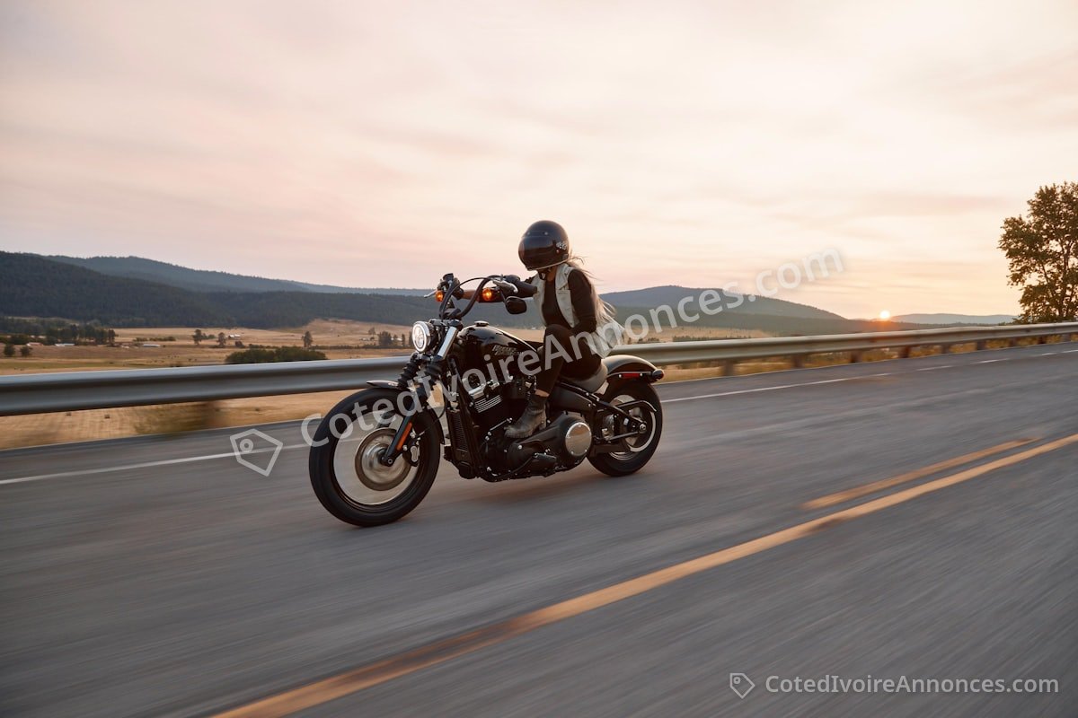 Yamaha DT 125 en très bon état — Véhicules à Korhogo
